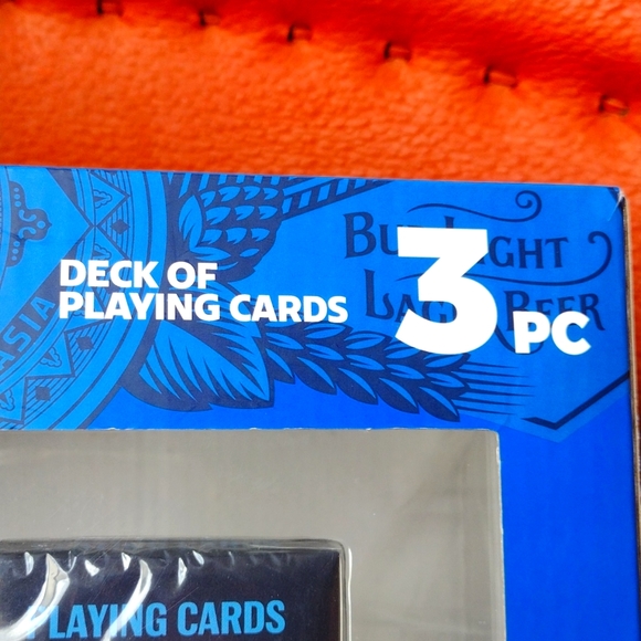 ✨🆕✨ Bud Light Gift Set - Picture 5 of 6